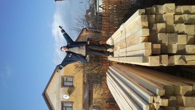 вот тот чел который вложил свои силы в мой дом